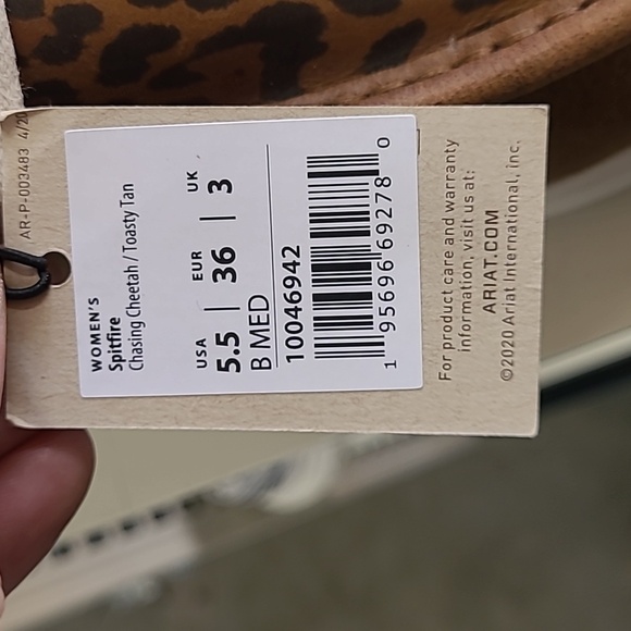 Ariat Women's Spitfire Leopard Print Casual Shoe with White Laces - Picture 5 of 5